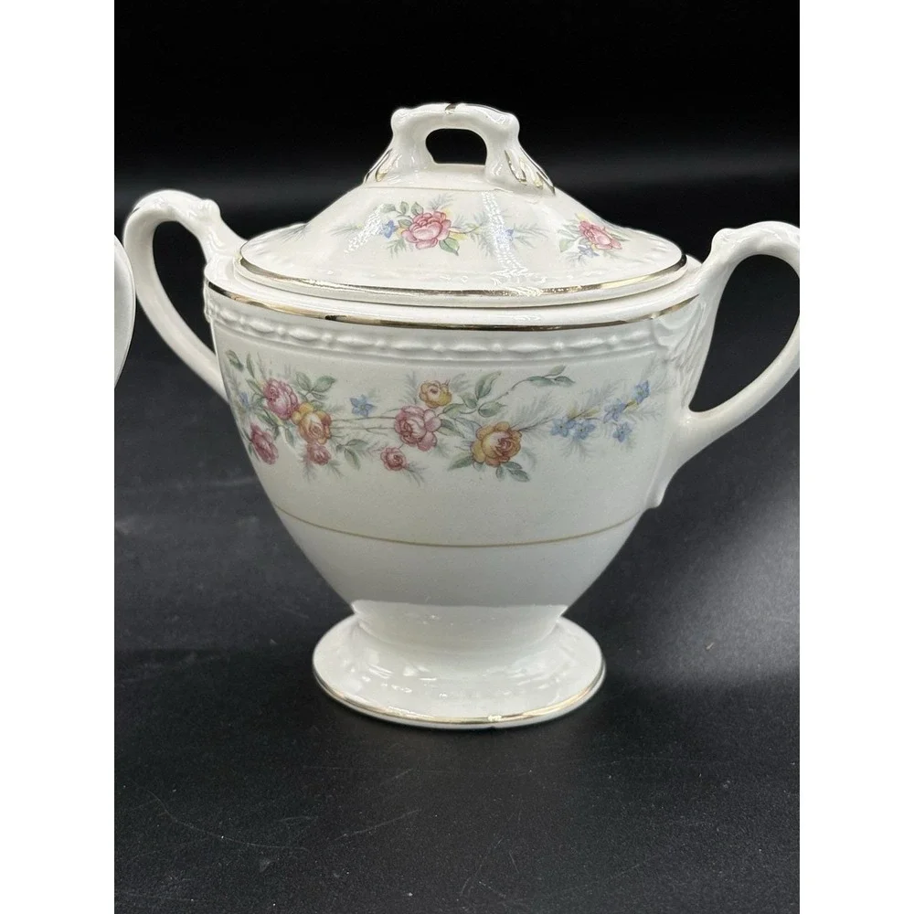 Homer Laughlin Eggshell Georgian Creamer & Sugar Bowl w/Lid-Gold Trim EUC